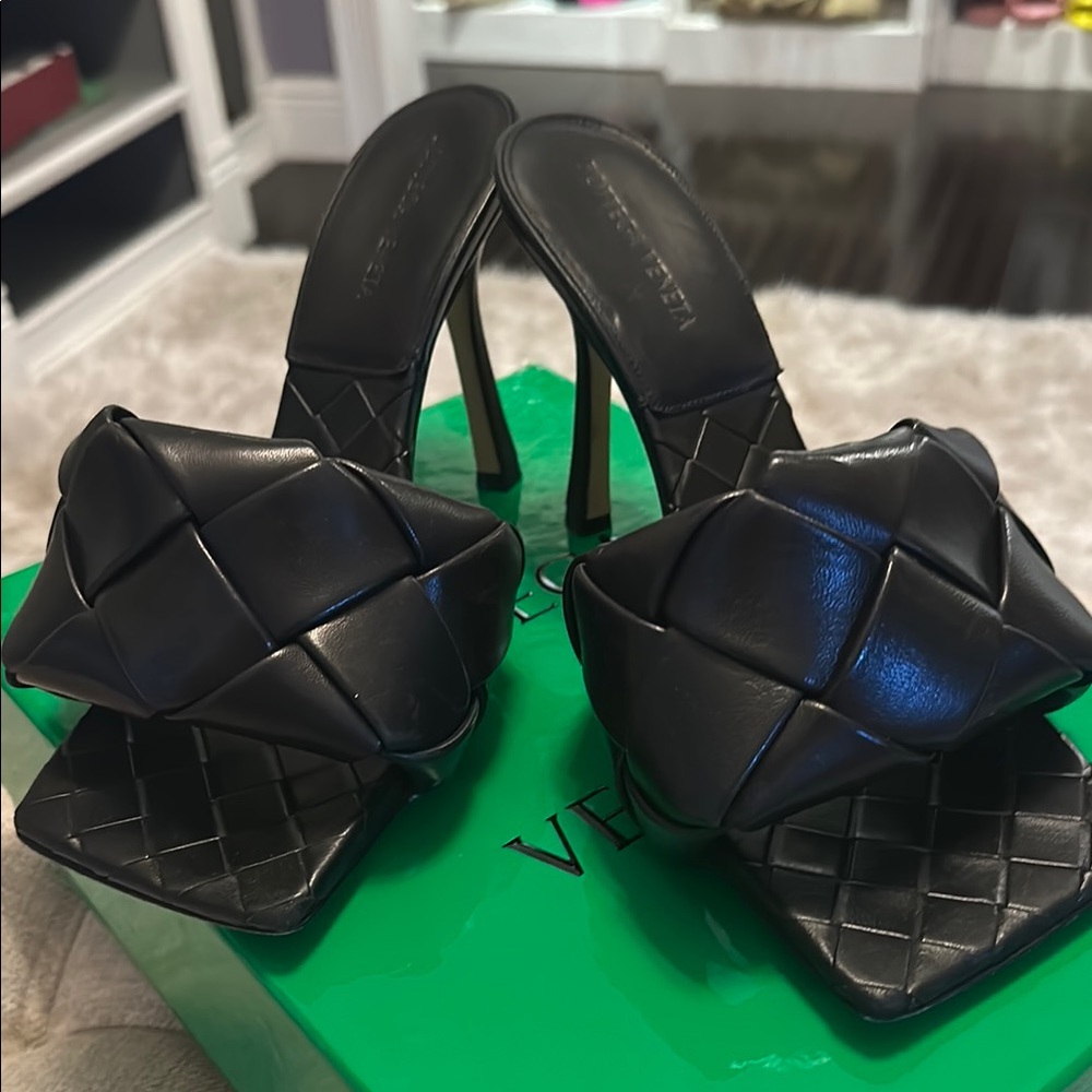 Black Quilted Women's Heels